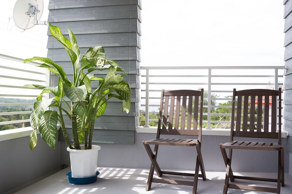 The Pool Resort Villa Ichigoichie Onna Buitenkant foto